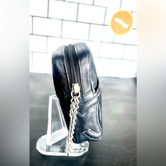 CHANEL vintage mini Ligne Cambon Black QUILTED Leather Zip belt POUCH Authentic - Picture 2 of 8